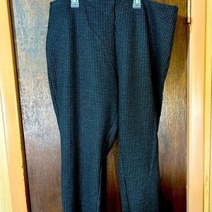 Women’s Houndstooth Leggings